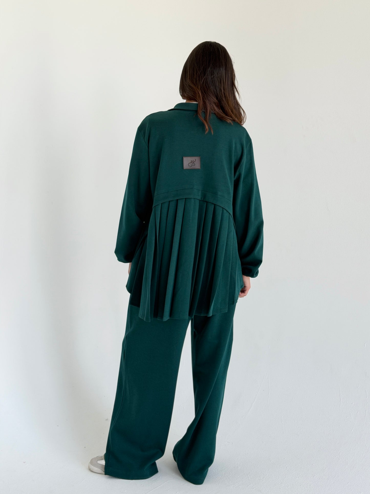 Pleated back set -teal blue