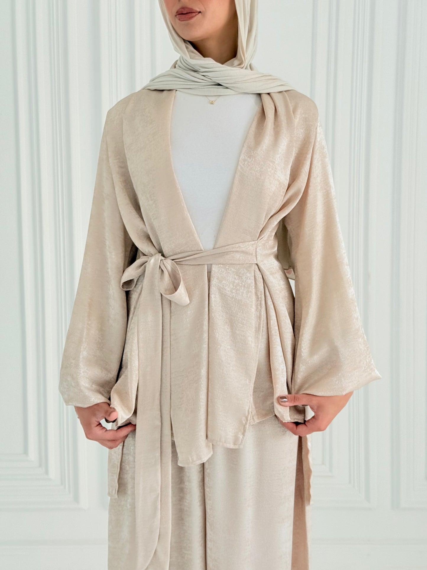 Shimmer Set- Light Beige