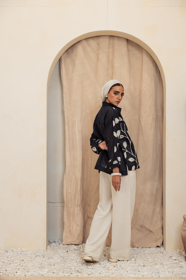 Embroidery leaves blue Shirt