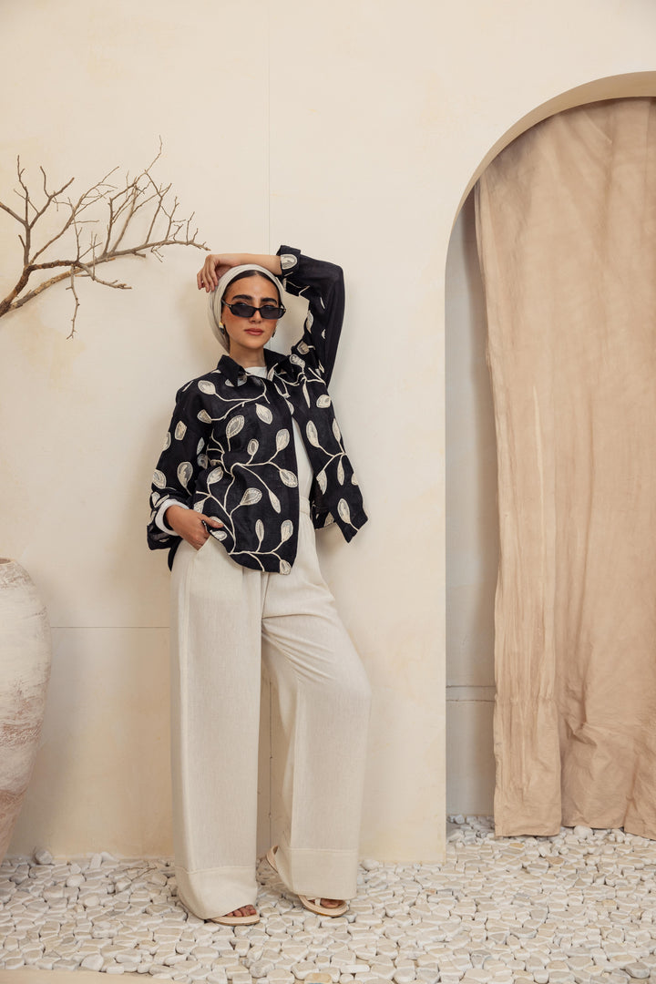 Embroidery leaves blue Shirt