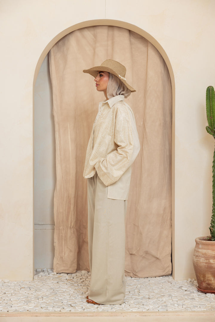 Embroidery beige shirt