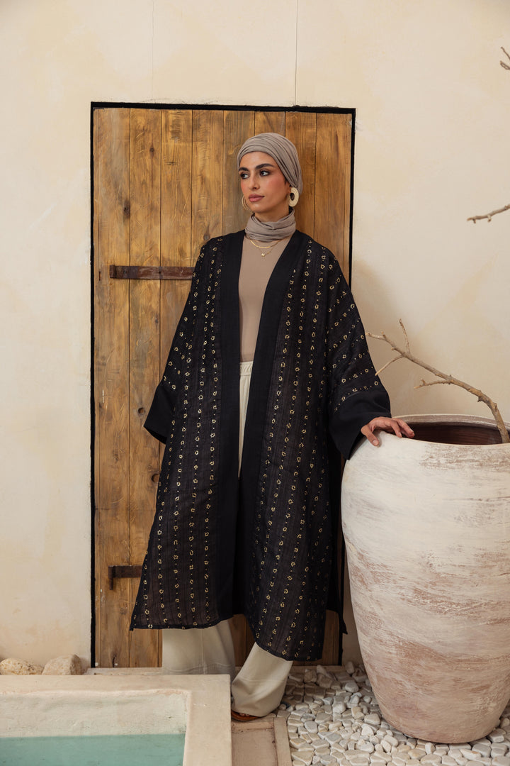 Embroidery Black kimono