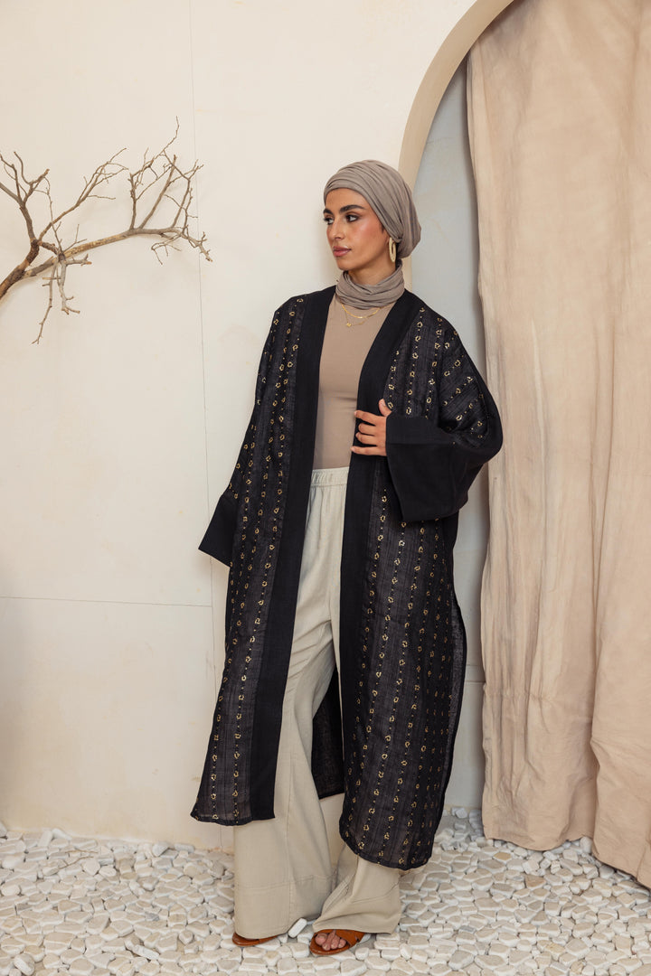 Embroidery Black kimono