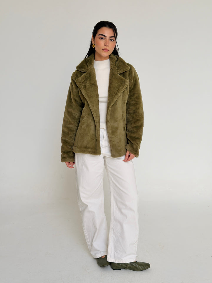 Fur cropped jacket- olive