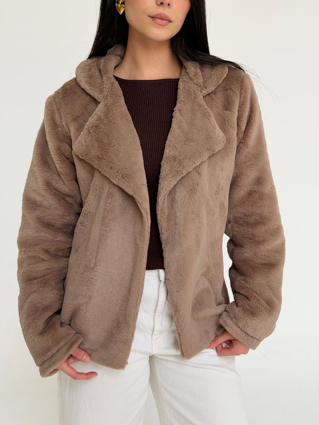Fur cropped jacket- beige