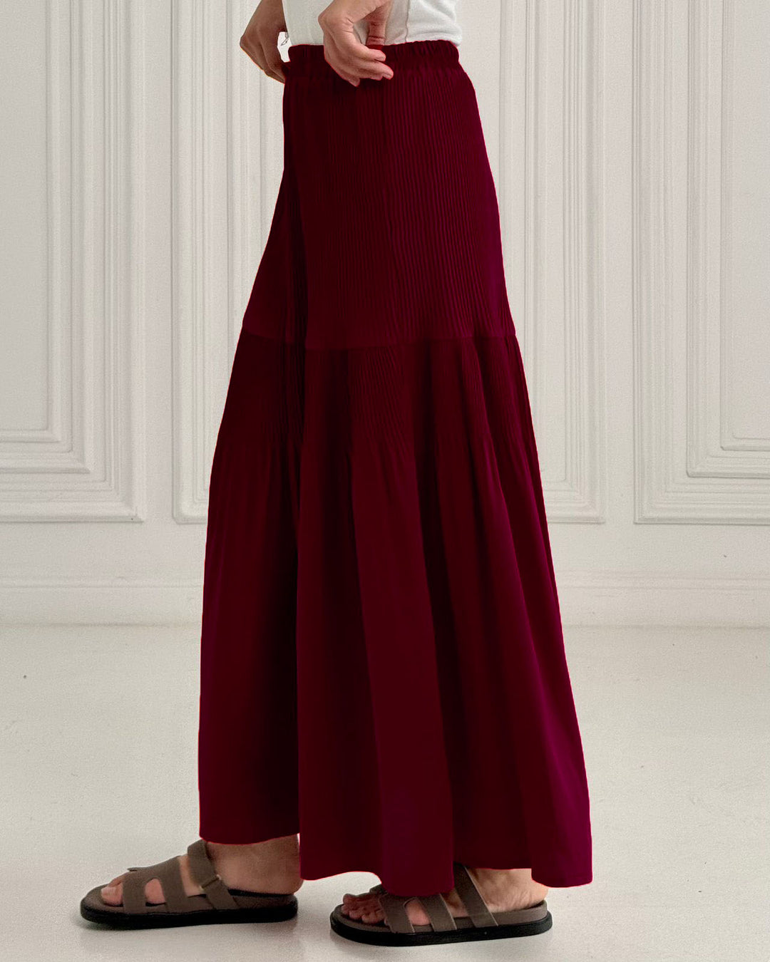 New Pillise skirt- Red