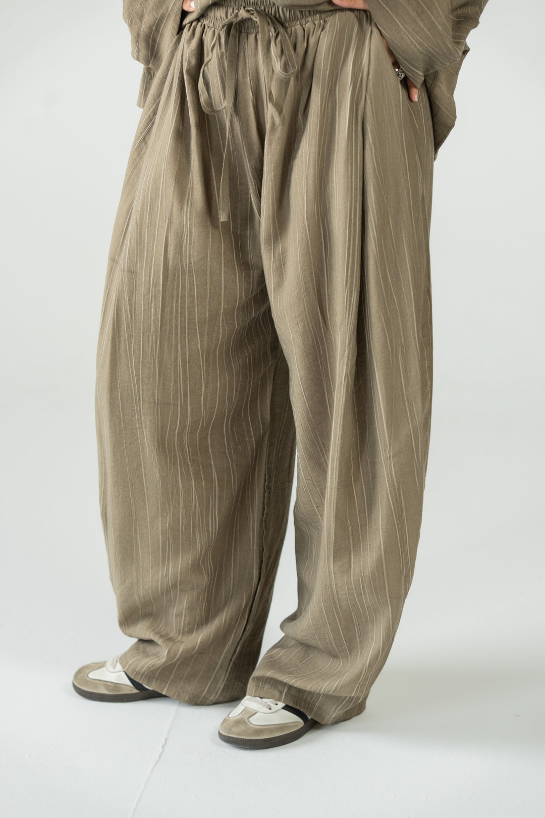 Elegant set- Olive