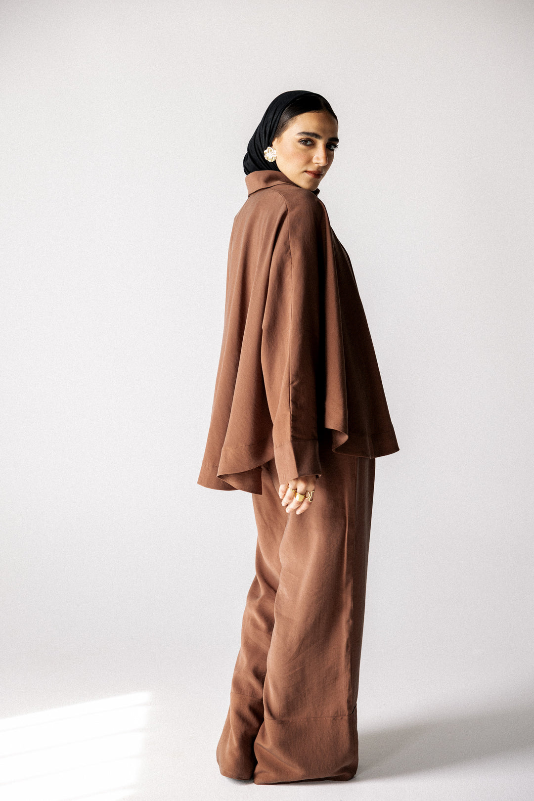 Curved washed set - Camel