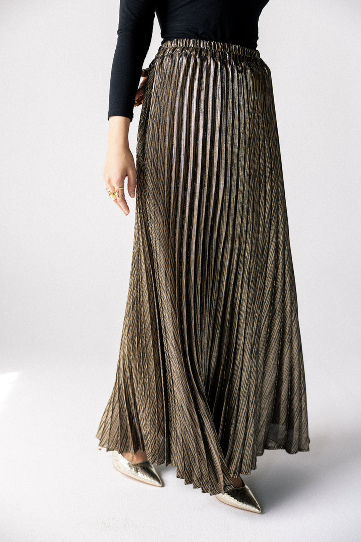 Sparkling pleated Skirt- Gold