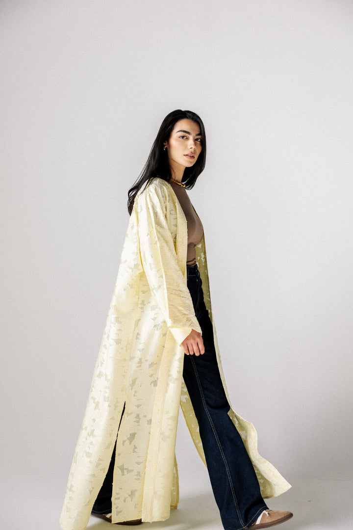 flory kimono- Butter yellow