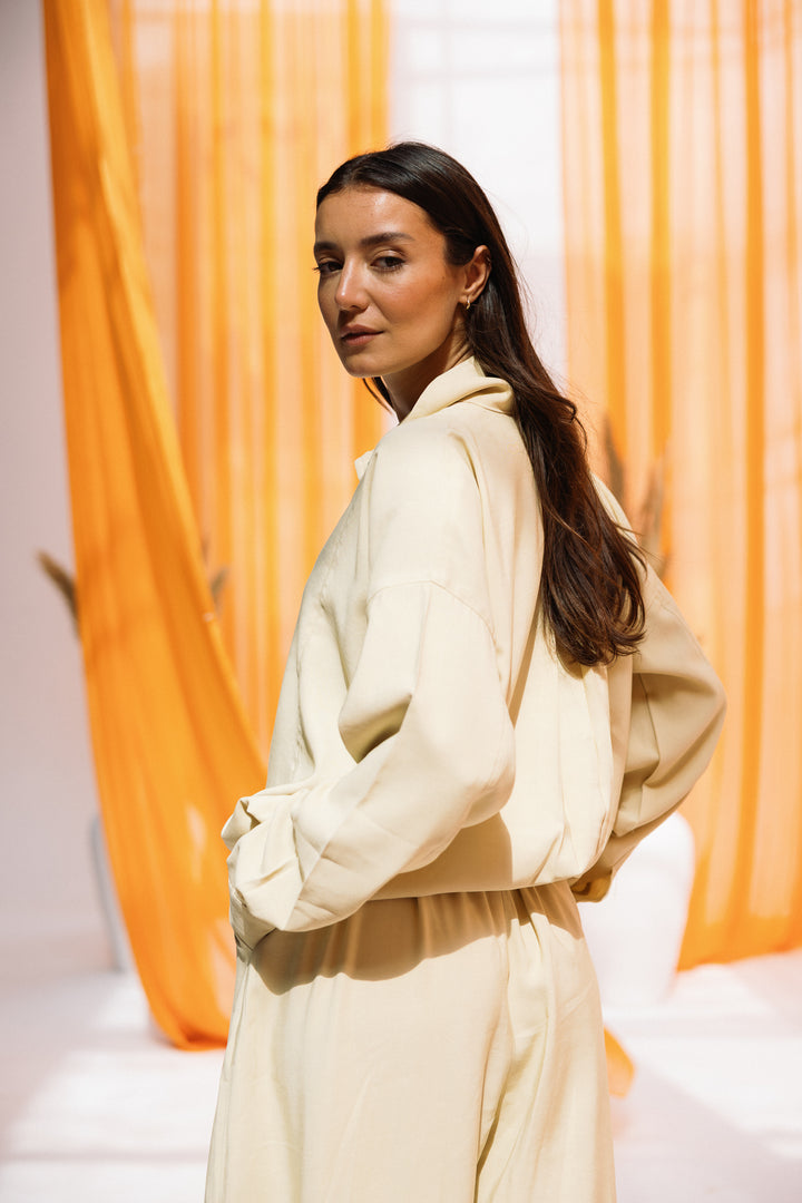 Amber set - butter yellow