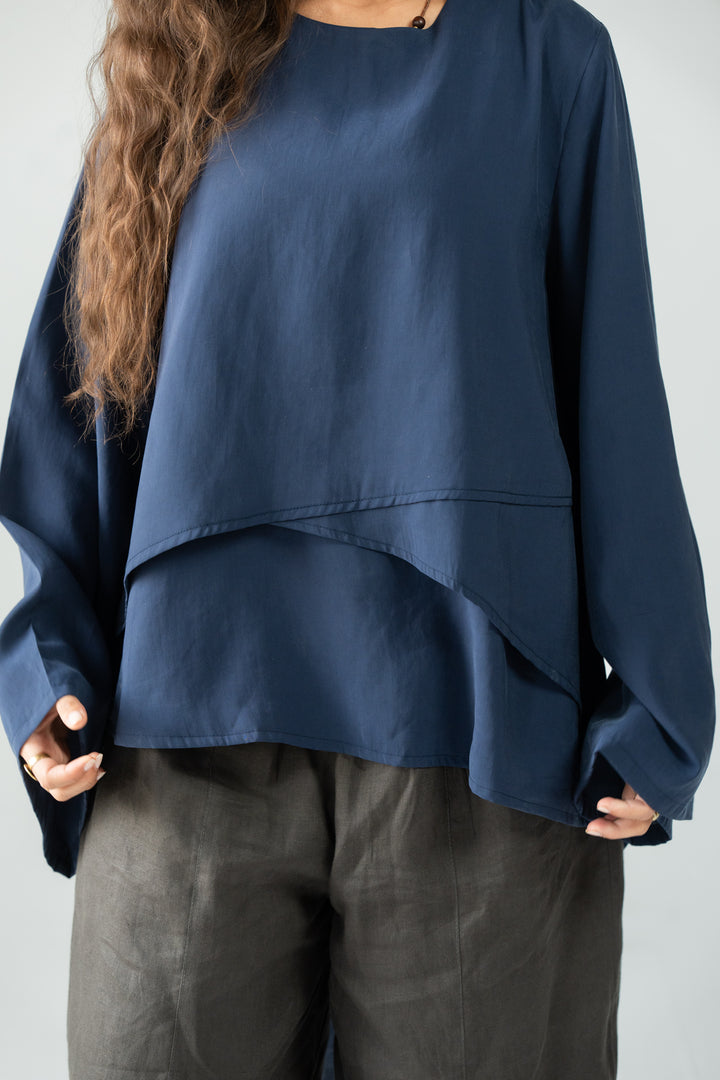 Layer top - dark blue