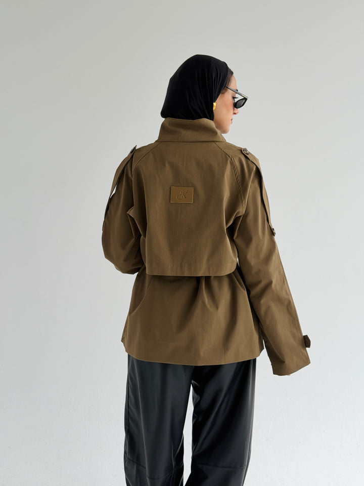Gabardine Short trench coat
- brown