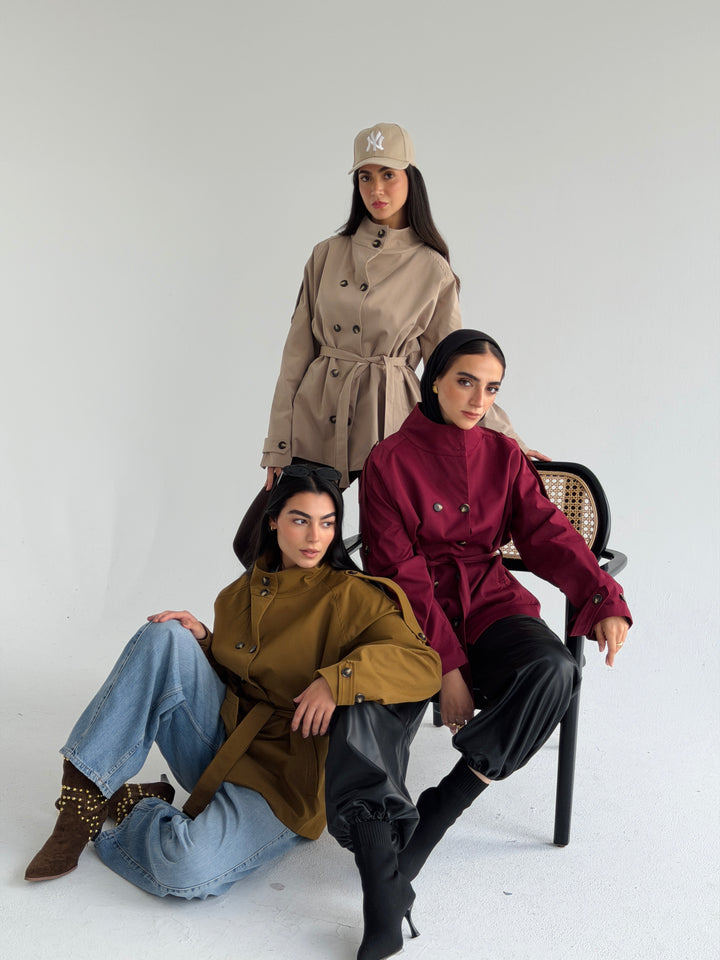 Gabardine Short trench coat
- brown