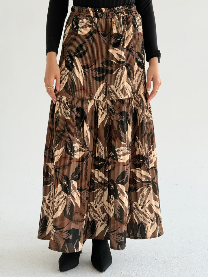 Dusty printed pillise skirt