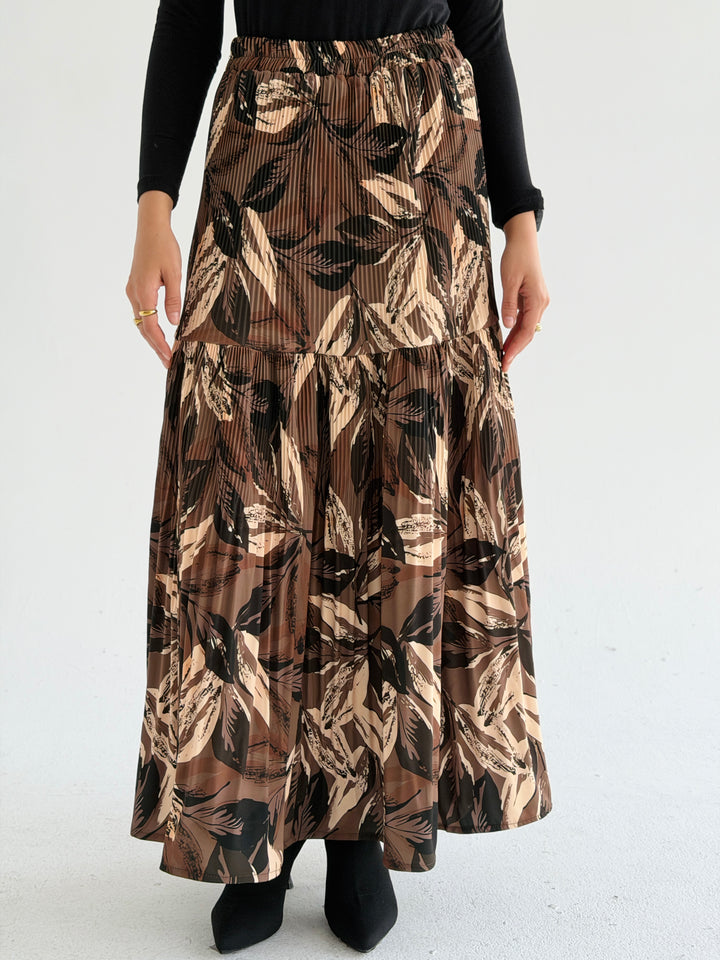 Dusty printed pillise skirt