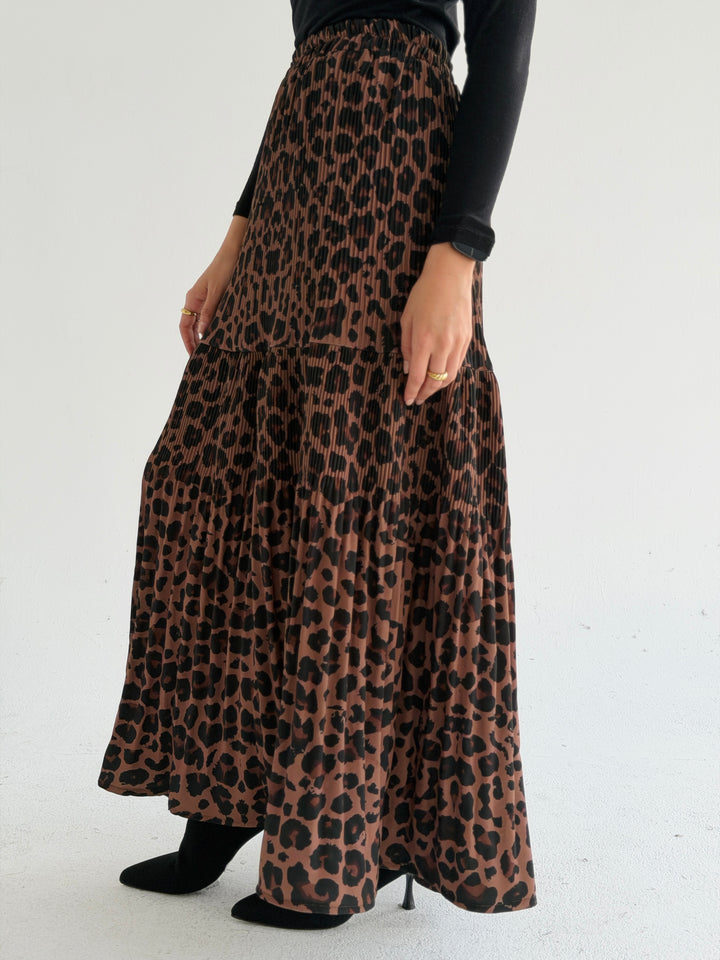 Wild printed pillise skirt
