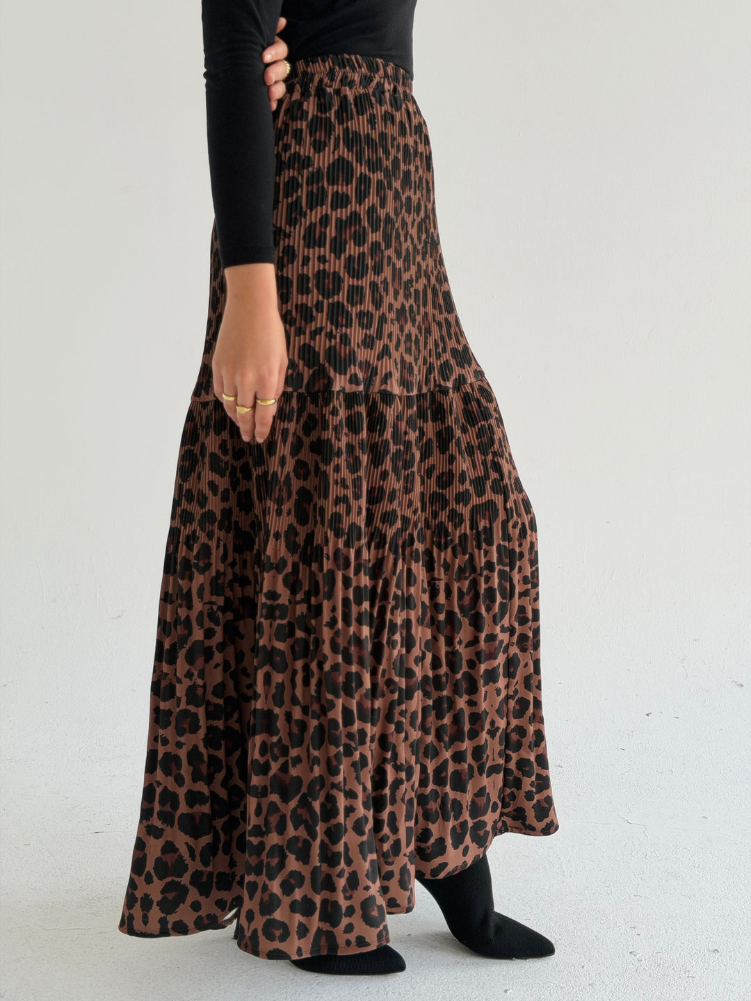 Wild printed pillise skirt