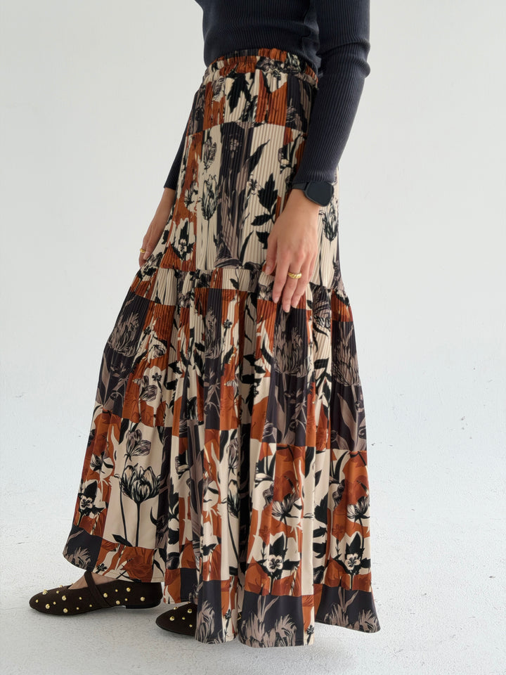 Autumn printed pillise skirt