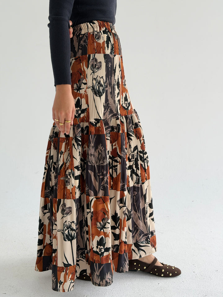 Autumn printed pillise skirt