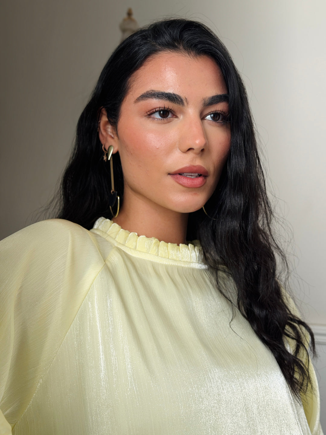 Ivory top - butter yellow
