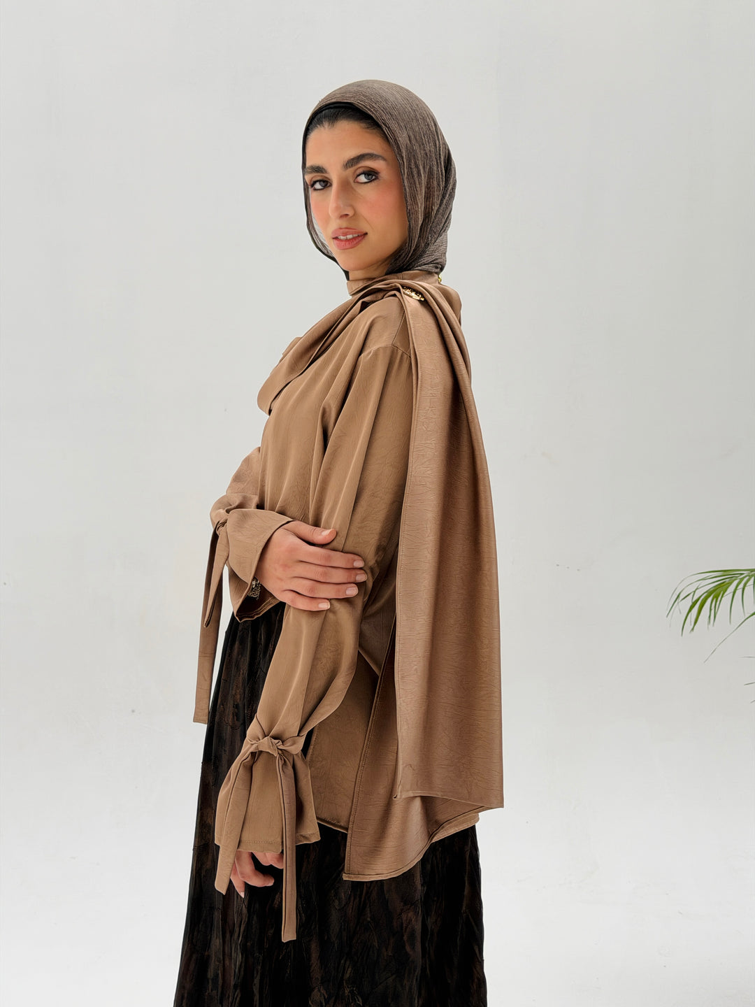 Shall scarve top- beige