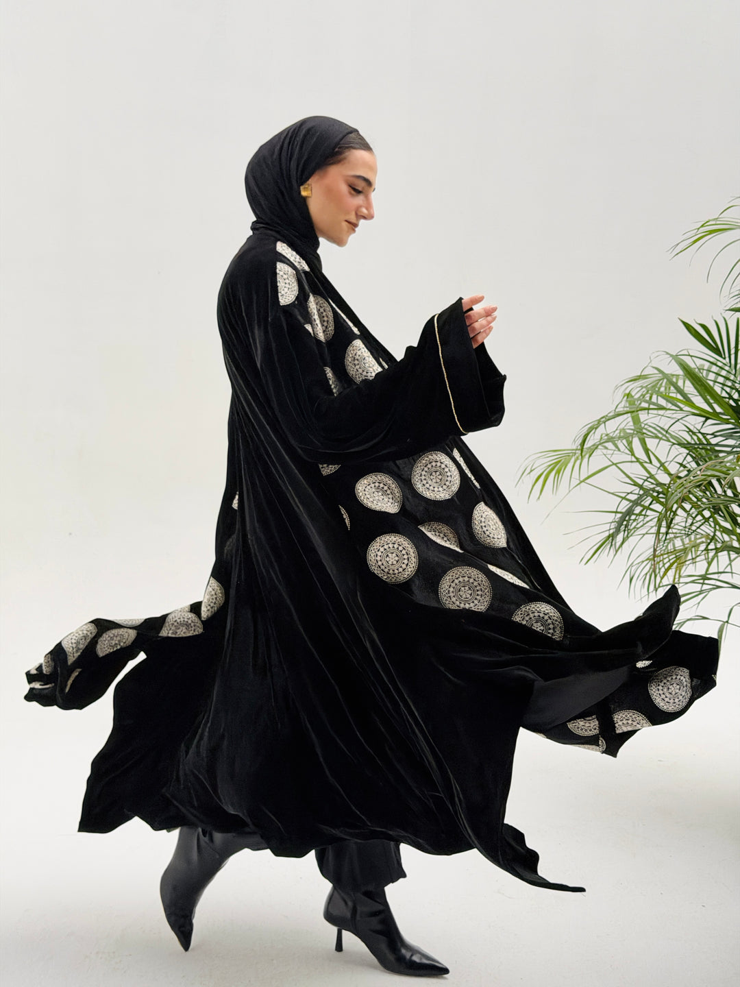 Qamar Kimono