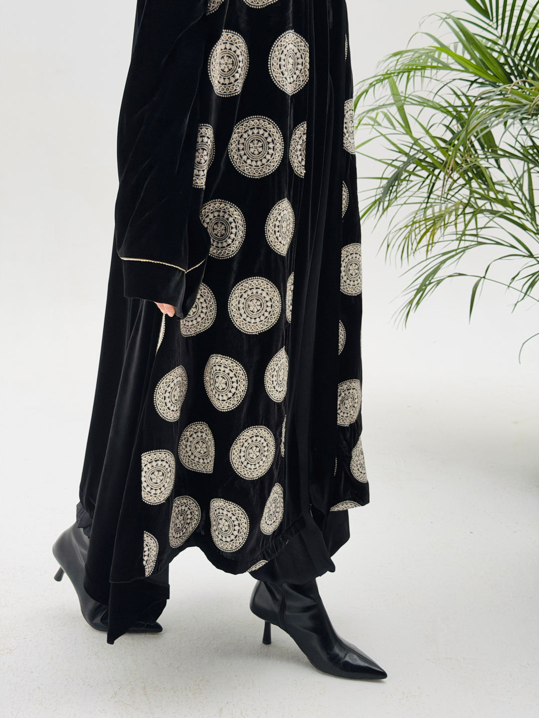 Qamar Kimono