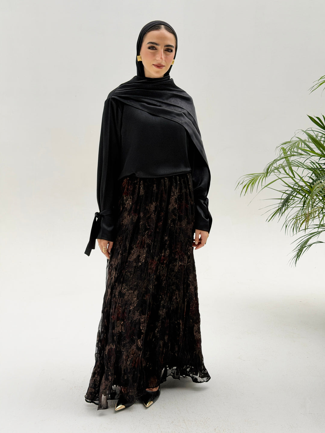 Shall scarve top- black