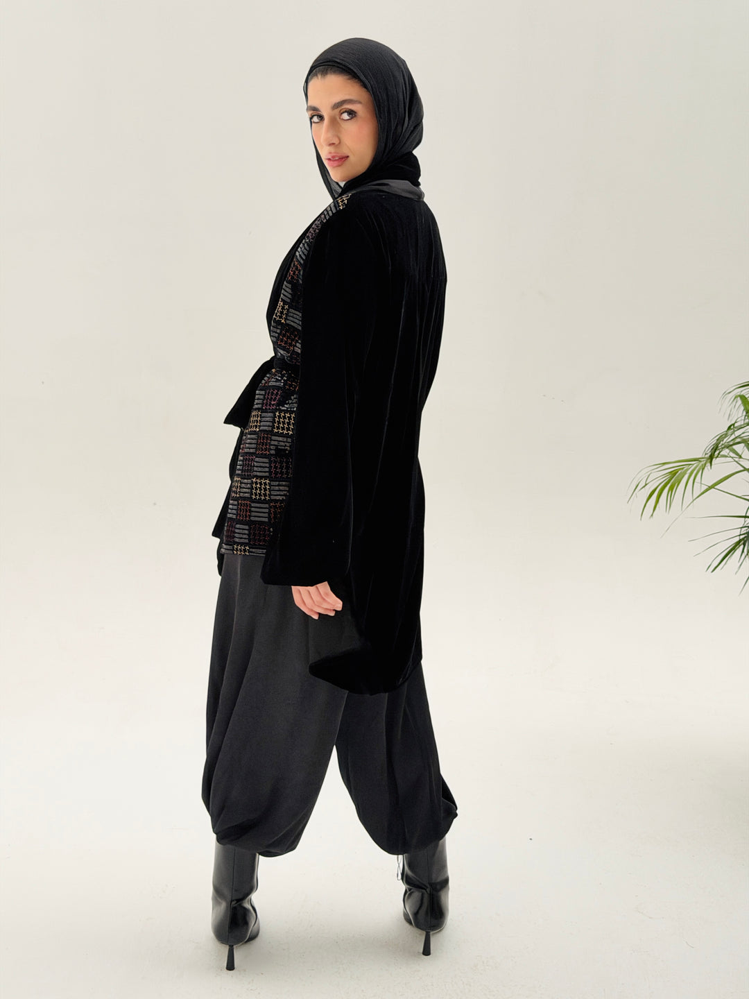 Noor embroidery top -Square