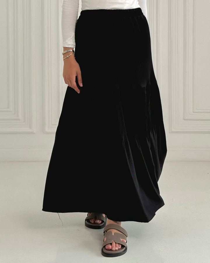 New Pillise skirt-Black