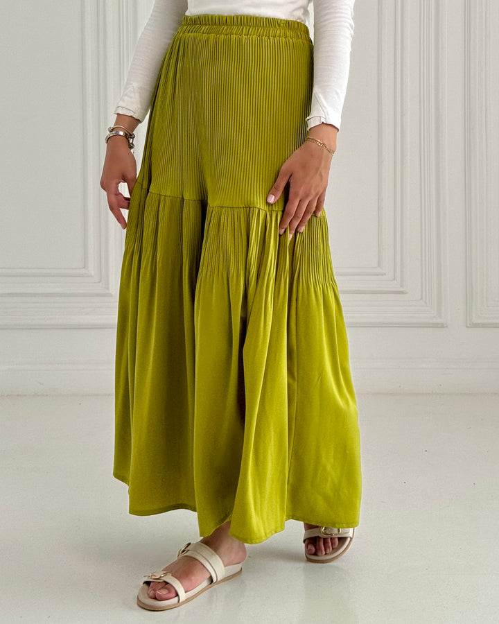 New Pillise skirt- apple green