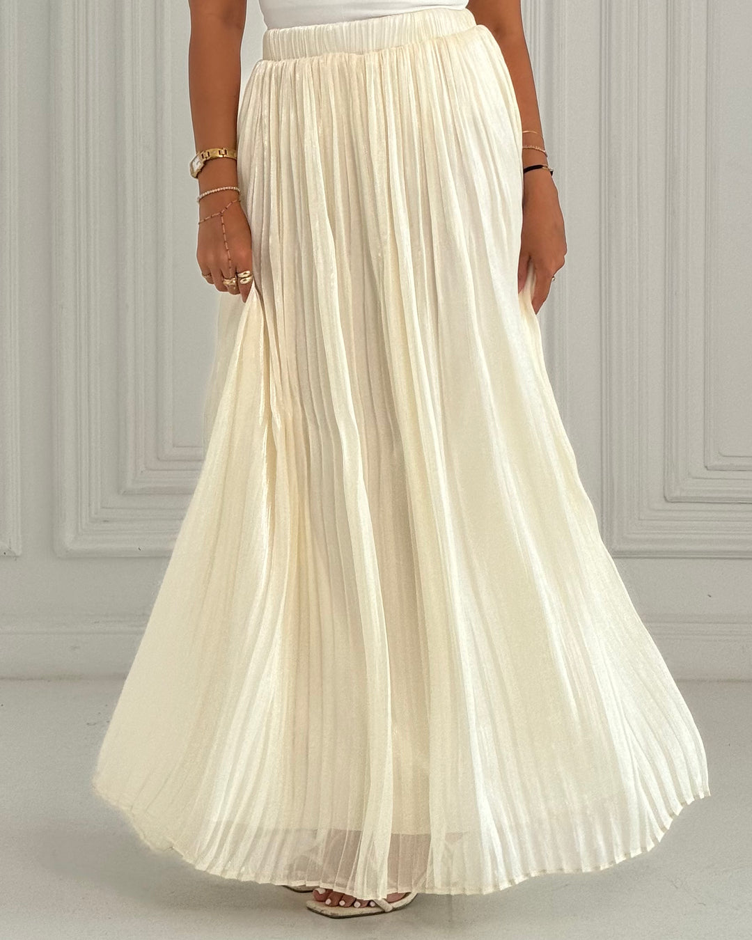 offwhite chiffon skirt