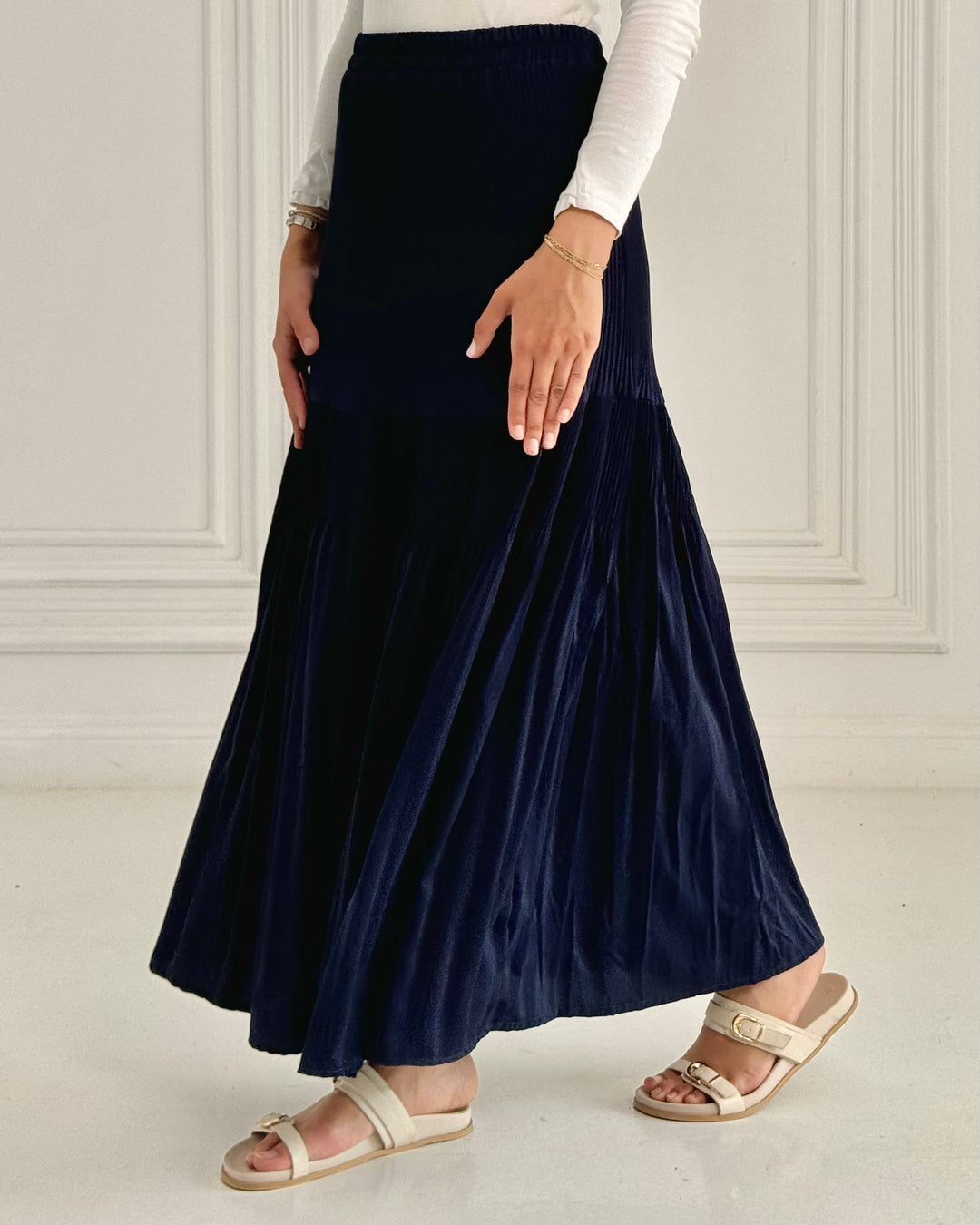 New Pillise skirt- Dark Blue