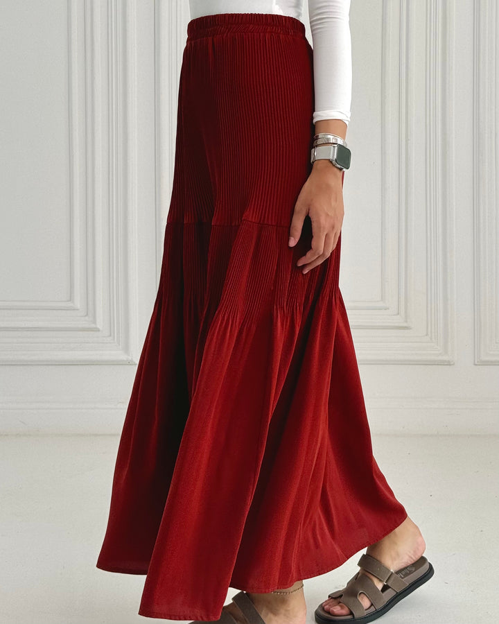 New Pillise skirt- Redsh brown