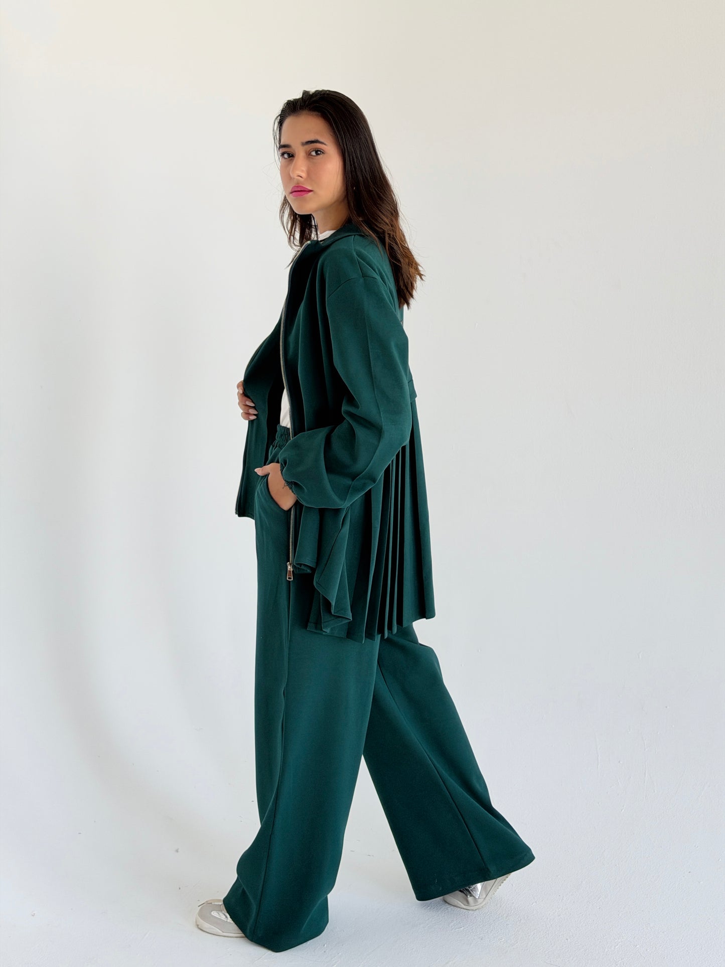Pleated back set -teal blue