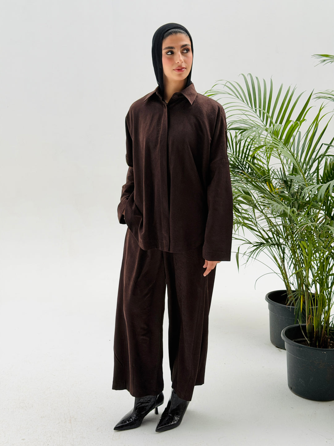 Sophia Pleated Set- Brown