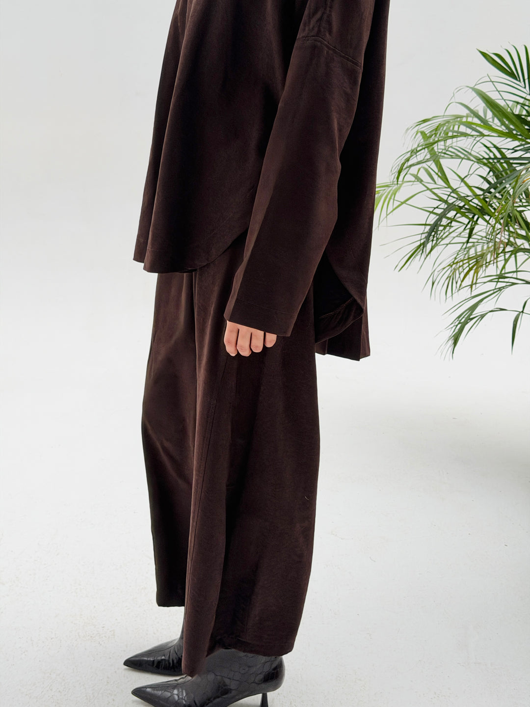 Sophia Pleated Set- Brown