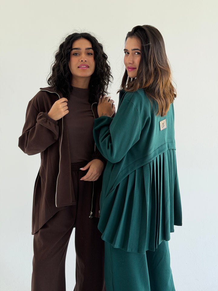 Pleated back set -teal blue