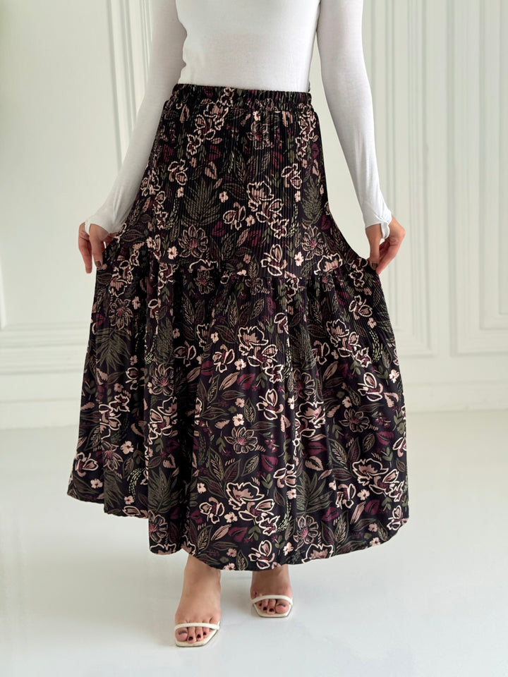 Printted pillise skirt- Burgundy flowers