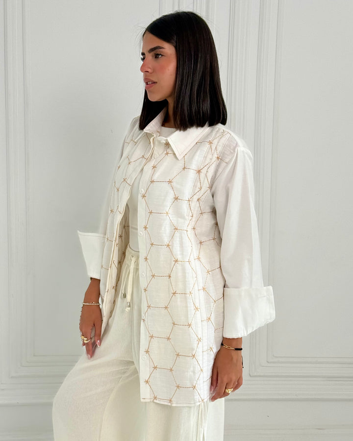 Basic Embroidery white shirt