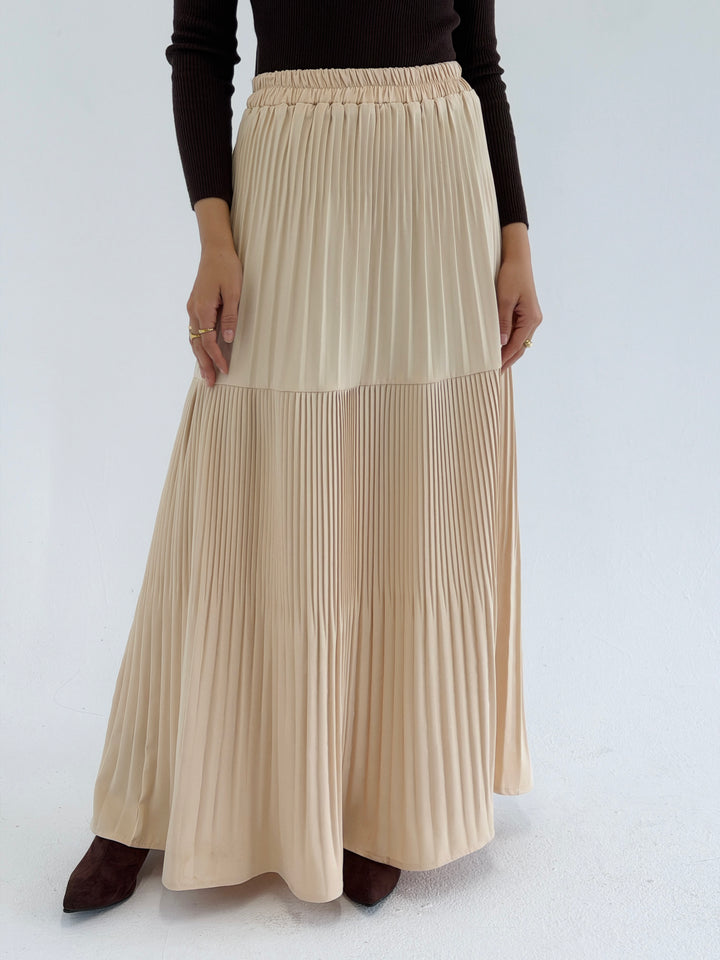 pillise skirt -light beije