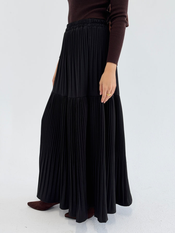 pillise skirt -black