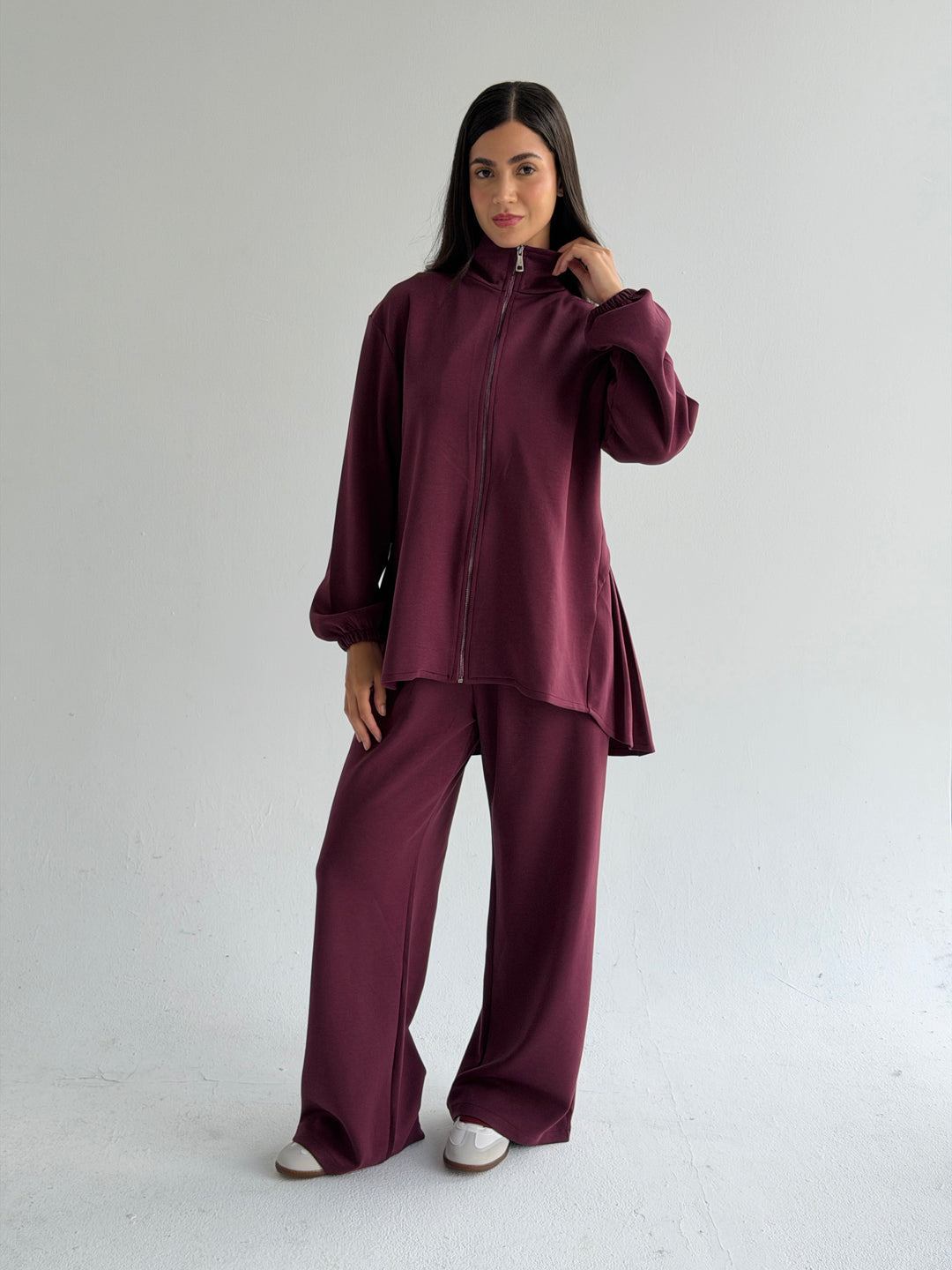 Pleated back set -burgundy