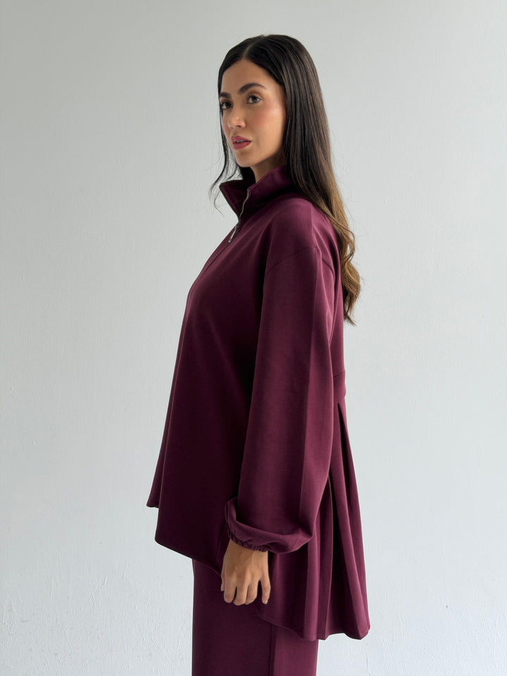 Pleated back set -burgundy