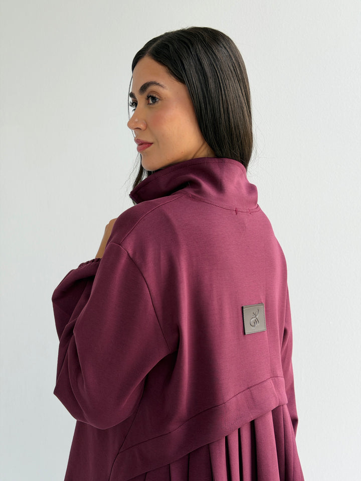 Pleated back set -burgundy
