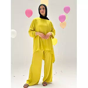 Crepe satin top ( lime green )